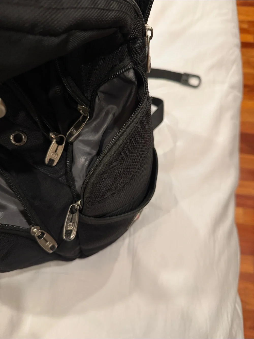 SwissGear Wenger Laptop Backpack Black ScanSmart Multi-Comp TSA